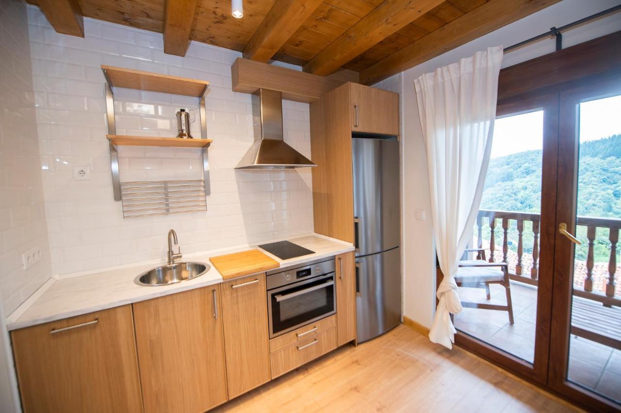 Apartamentos Los Picos De Europa Colio 외부 사진