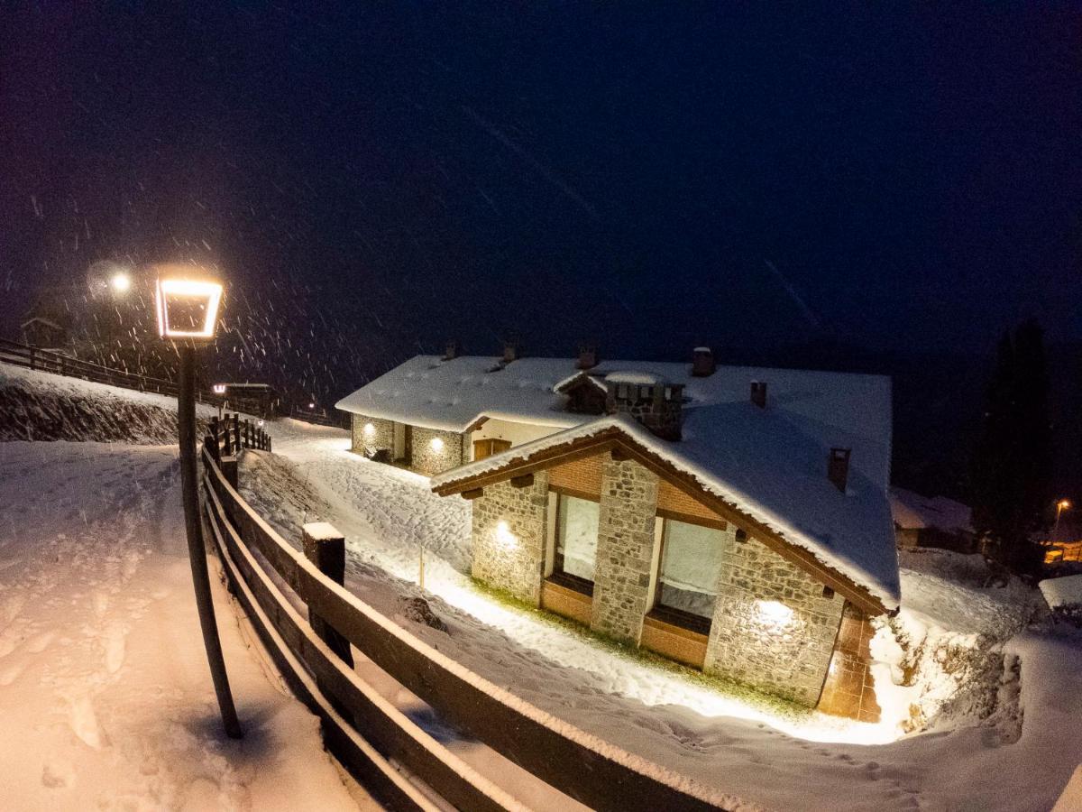 Apartamentos Los Picos De Europa Colio 외부 사진